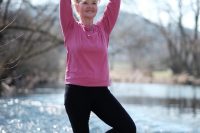 Iris Dietrich - YOGA-Lehrerin und Meditationsleiterin Naturerlebnis YOGA