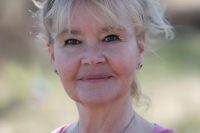 Iris Dietrich - YOGA-Lehrerin und Meditationsleiterin Naturerlebnis YOGA