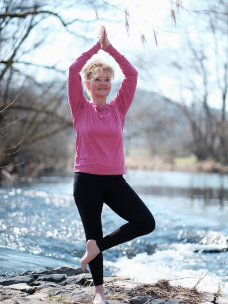 Iris Dietrich – Yoga-Lehrerin und Meditationsleiterin bei Naturerlebnis Yoga